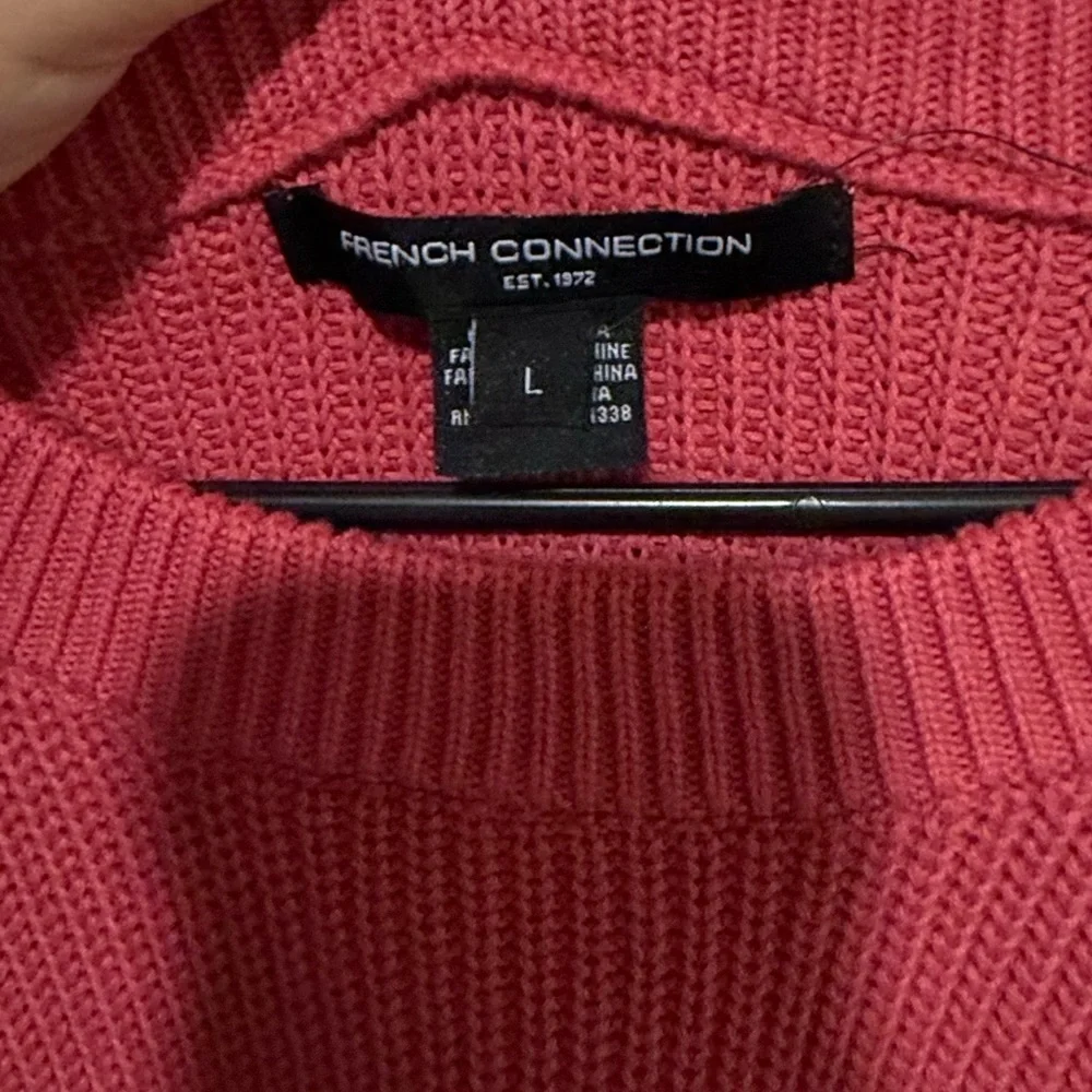NEW French Connection Pink Knit Sweater Crew Neck Size L